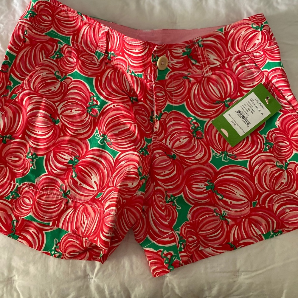 Lilly Pulitzer Callahan Shorts  
Punkin Chunkin